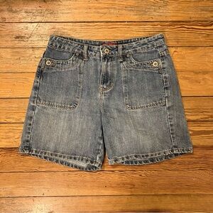 Vintage Faded Glory relaxed denim shorts size 6 women’s